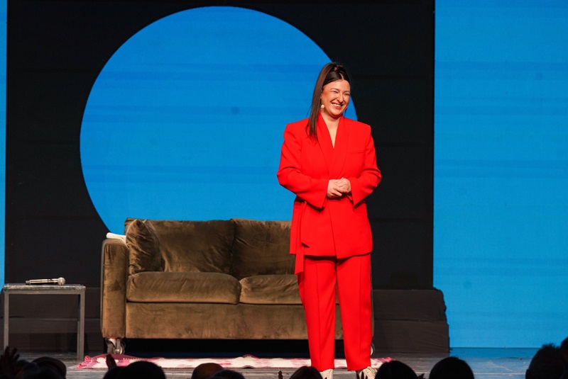 Yasemin Sakall�o�lu�ndan �Do�ru Koca Nas�l Seçilir� Gösterisine Duygusal Veda